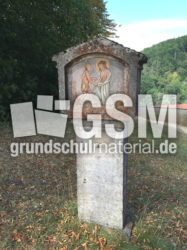 Kreuzweg Station -10.jpg